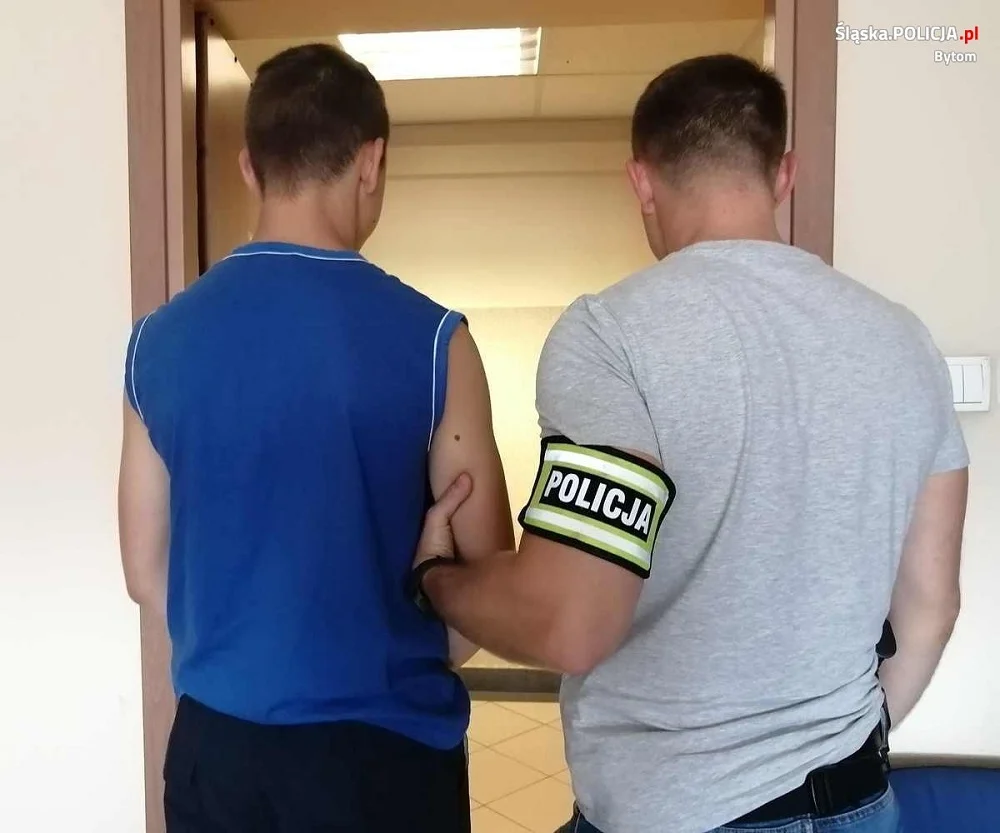 Napadli na 18-latka. Odpowiedzą przed sądem dla nieletnich