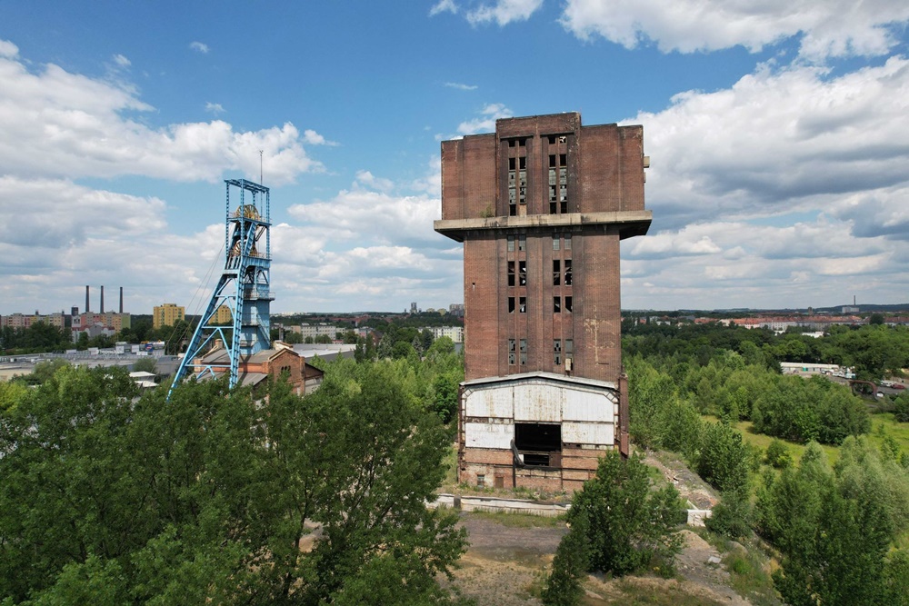 Nowy właściciel szybu "Krystyna" rozpoczął zabezpieczanie zabytku w Bytomiu