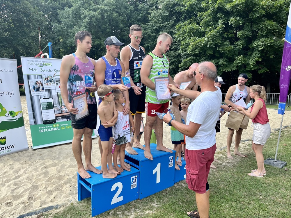 Mistrzostwa Mikołowa w siatkówce plażowej za nami. MOSiR podsumował sportowe wydarzenie