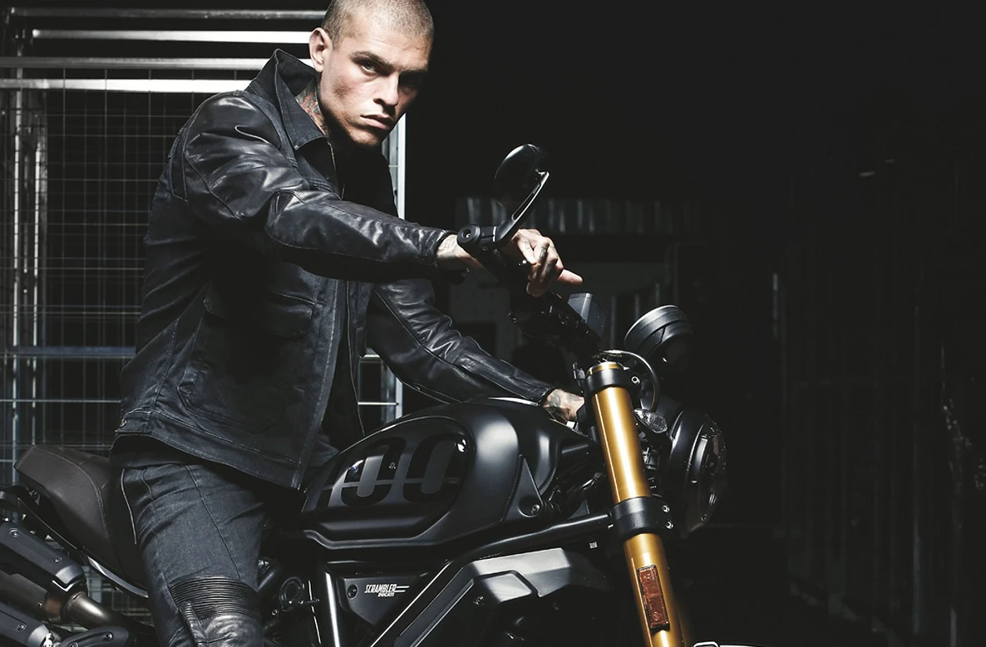 3 najlepsze modele kurtek motocyklowych o sportowym kroju i dobrej wentylacji