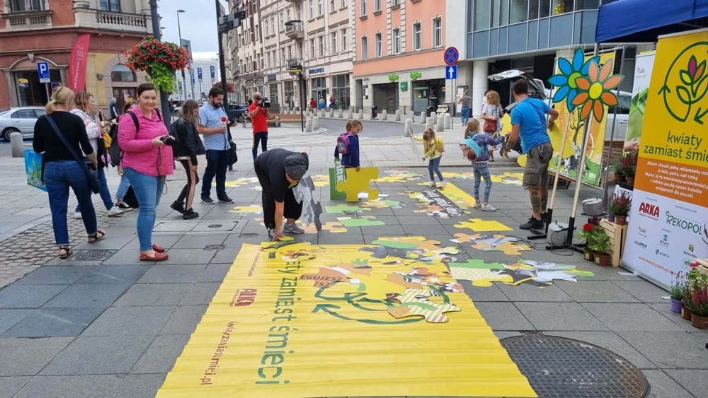 "Kwiaty zamiast śmieci". W Katowicach startuje ogólnopolska akcja ekologiczna