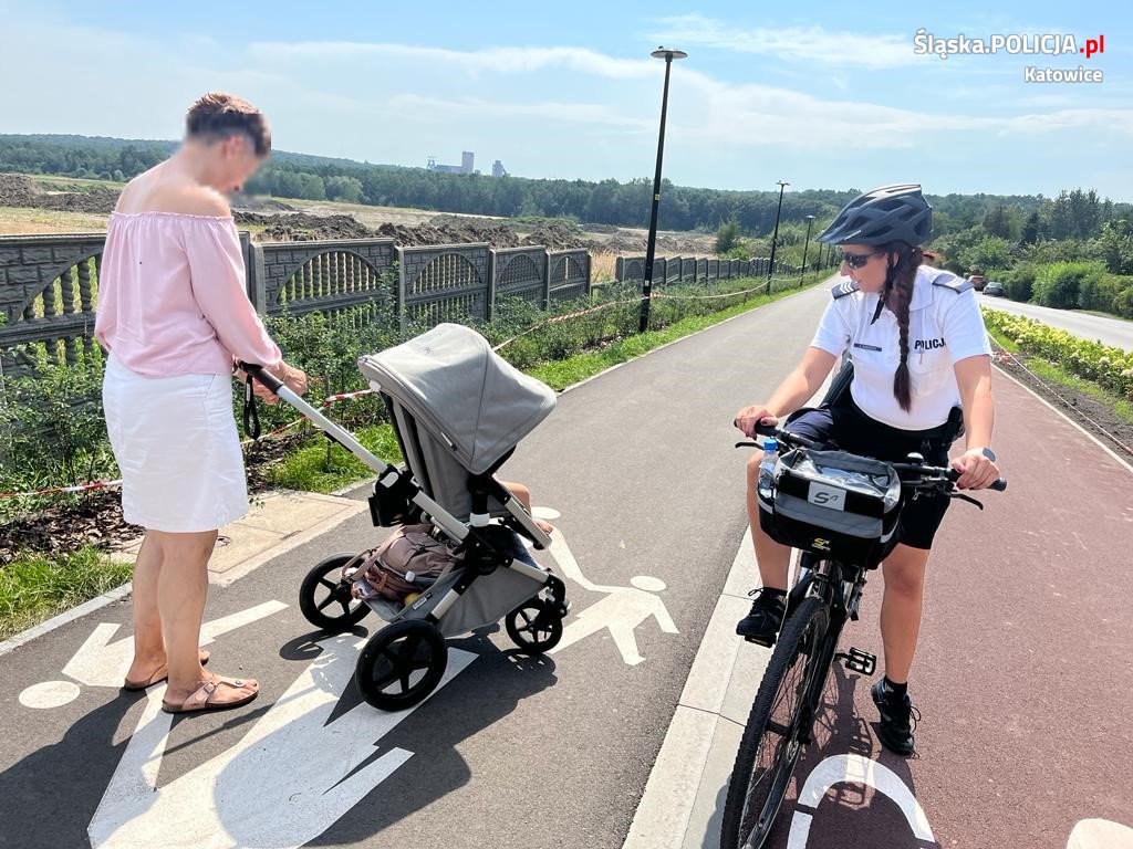 Katowiccy profilaktycy na rowerach. Bezpieczna jazda na jednośladach