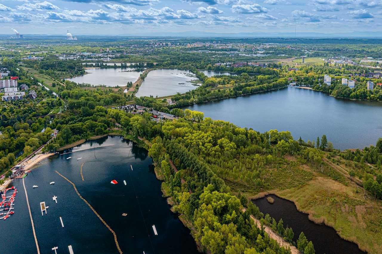 Katowice podpisały umowę na realizację II etapu rewitalizacji Doliny Pięciu Stawów 