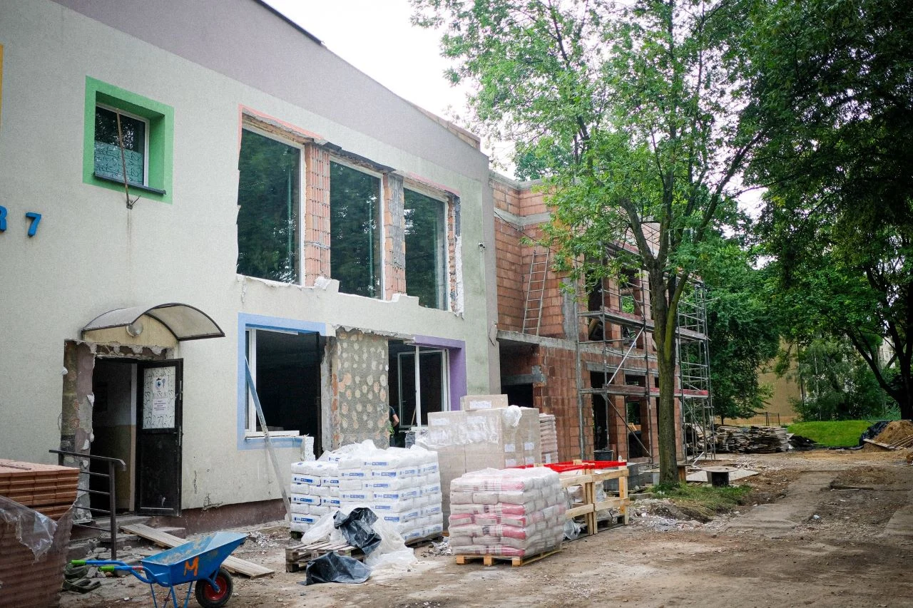 Trwa rozbudowa Przedszkola nr 7 w Chorzowie. Będzie więcej miejsc dla dzieci!