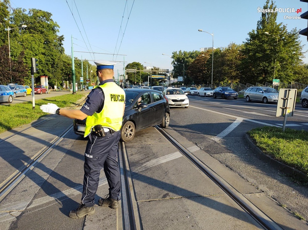 Chorzowscy policjanci zabezpieczali koncert sanah. Co działo się na drogach?