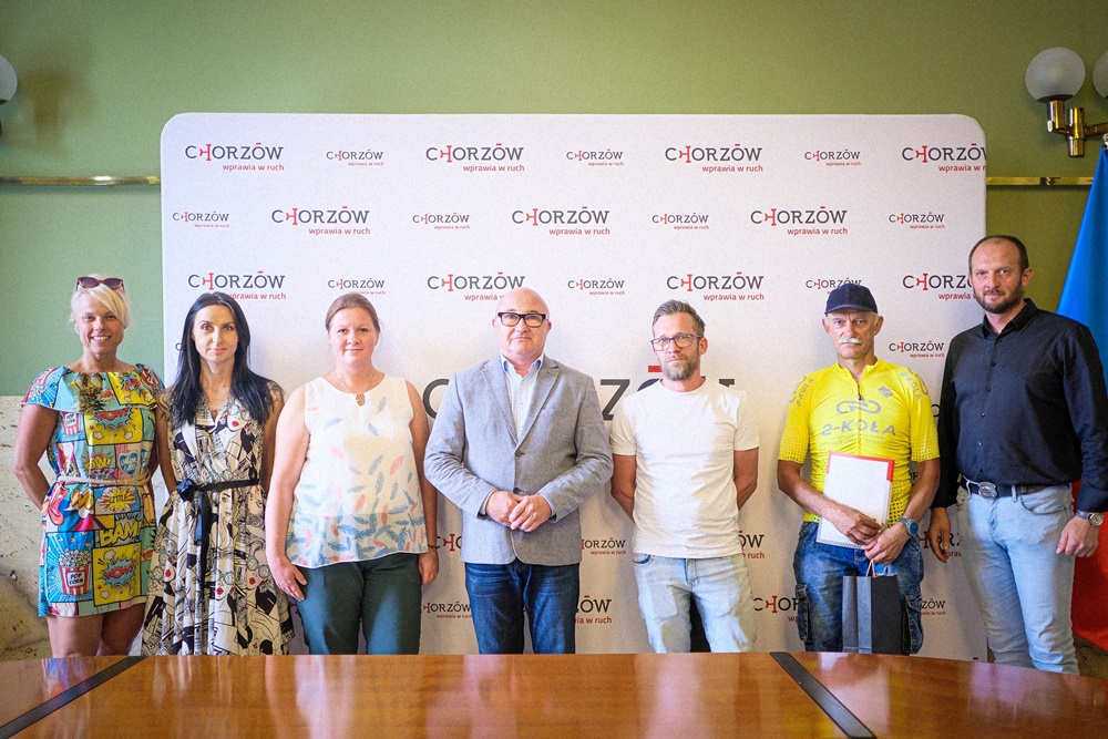 Sukces chorzowskich rowerzystów. Ponad 28 tys. km nagrodzonych przez Andrzeja Kotalę!