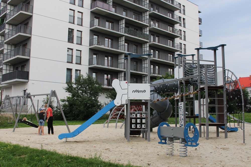 Nowy plac zabaw na deptaku w Chorzowie. Efekty złożonej przez władze miasta obietnicy