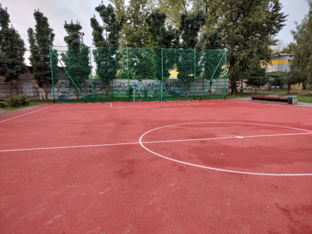 Kolejne boisko osiedlowe w Chorzowie odnowione!