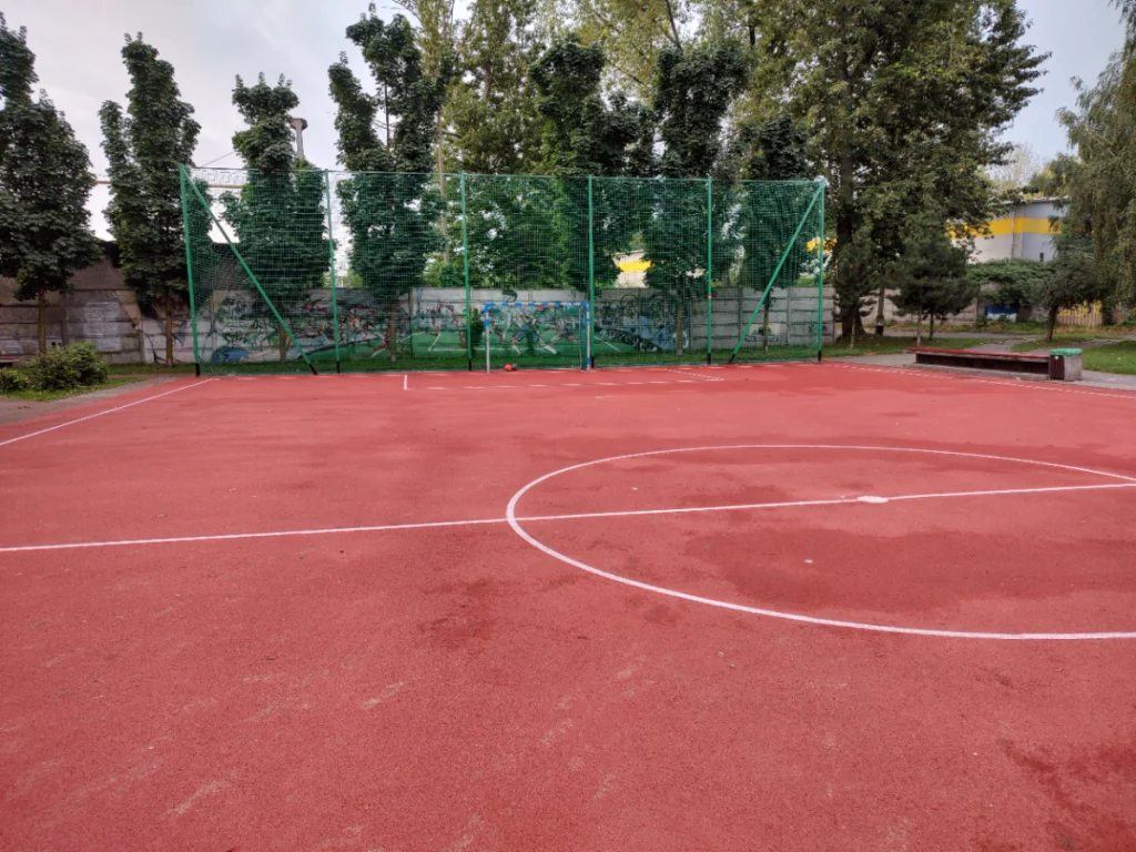 Kolejne boisko osiedlowe w Chorzowie odnowione!