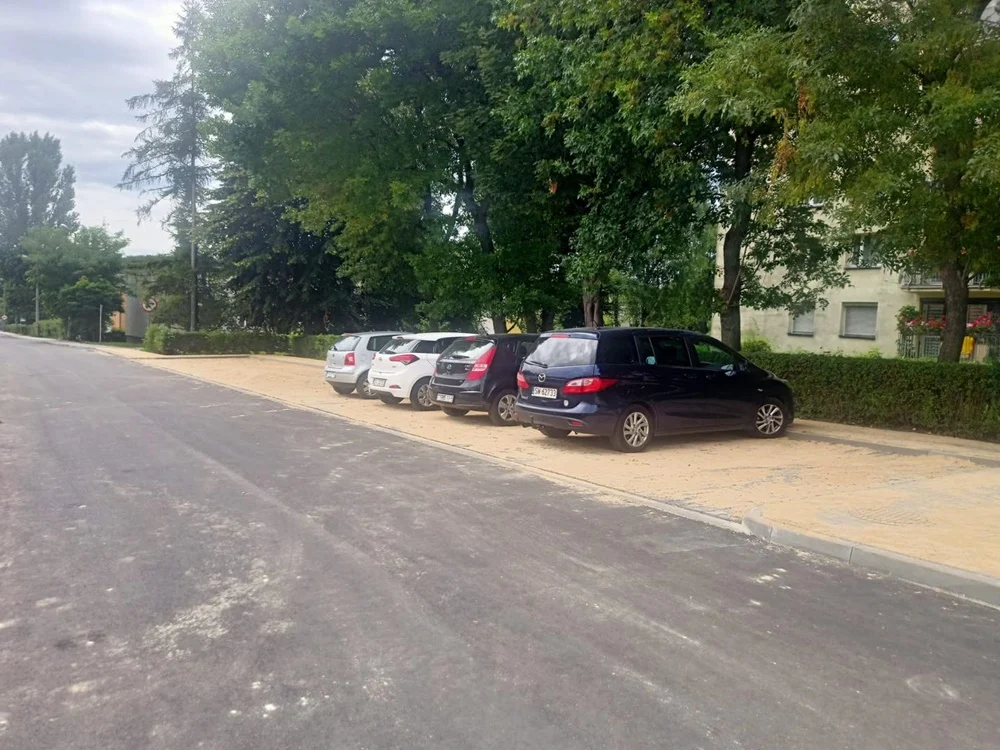 Plebiscytowa w Świętochłowicach po remoncie. Pojawiły się miejsca parkingowe