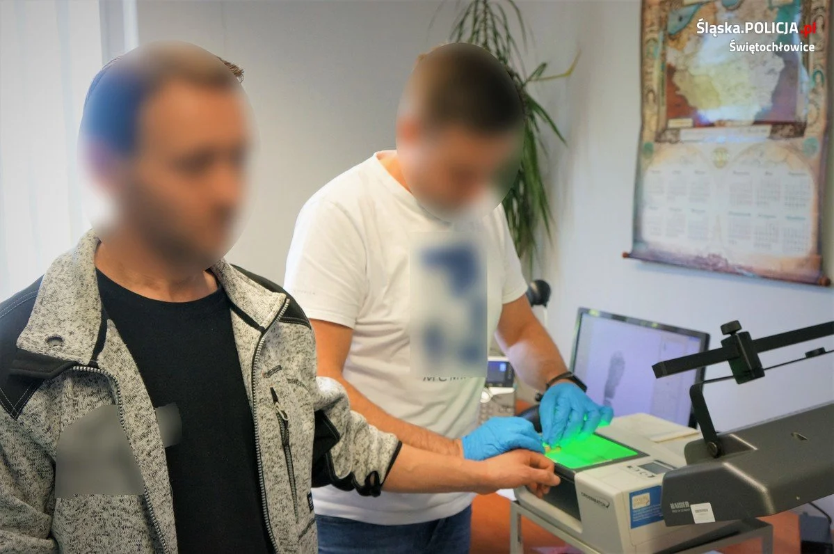 Fałszywy funkcjonariusz wyłudził od mieszkanki Świętochłowic 120 tysięcy złotych!