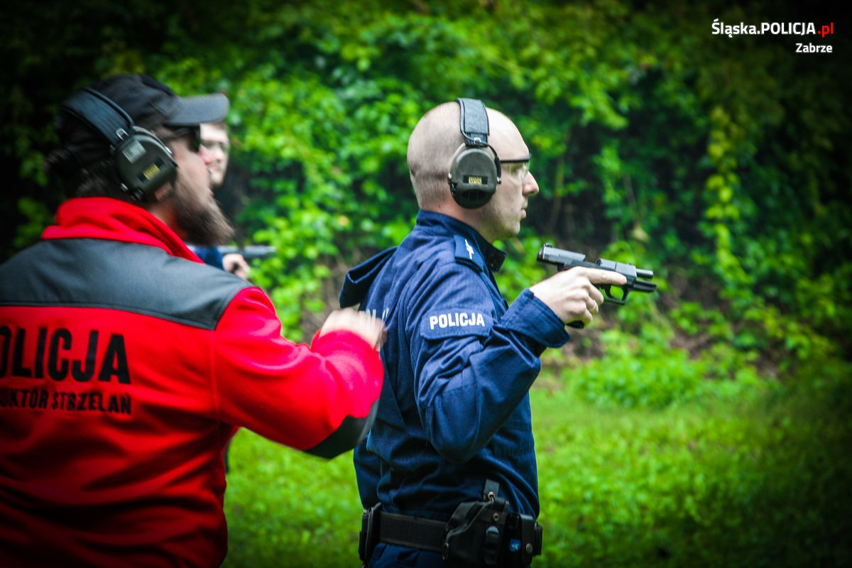 Policjanci doskonalili swoje umiejętności strzeleckie