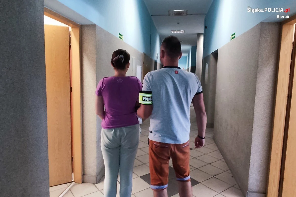 Bieruń: "Opiekowała się" synem, mając prawie 3,5 promila alkoholu w organizmie!