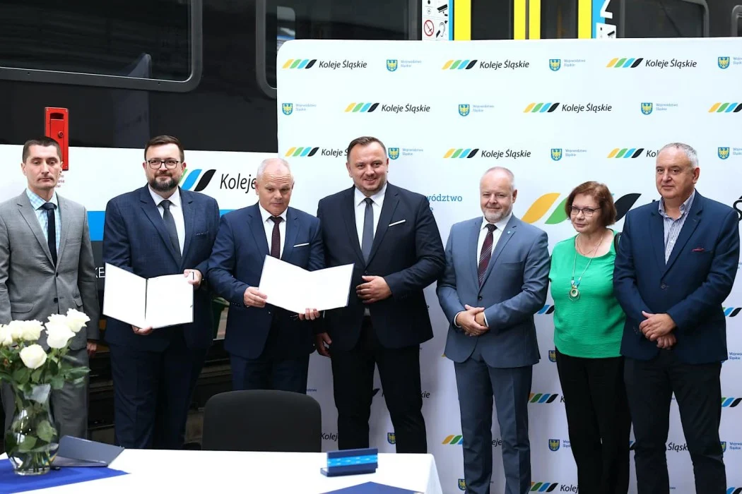 Koleje Śląskie inwestują w tabor. Podpisano umowę na dostawę elektrycznych zespołów trakcyjnych