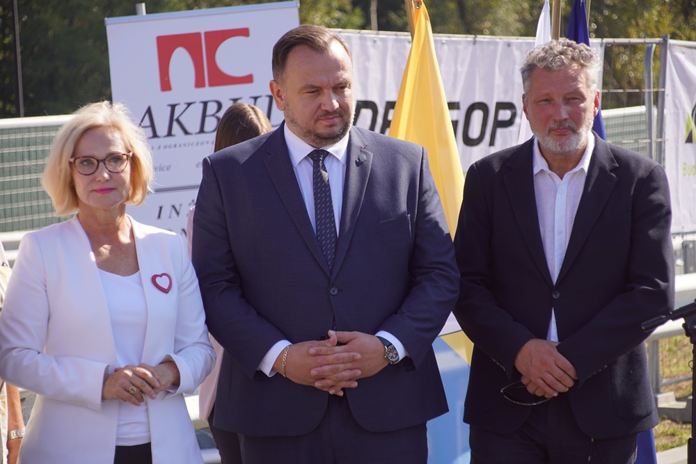 Otwarcie kolejnego odcinka trasy N-S 21