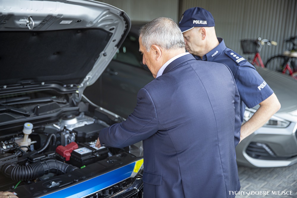 Tyska policja ma nowy radiowóz. Sprawdź!