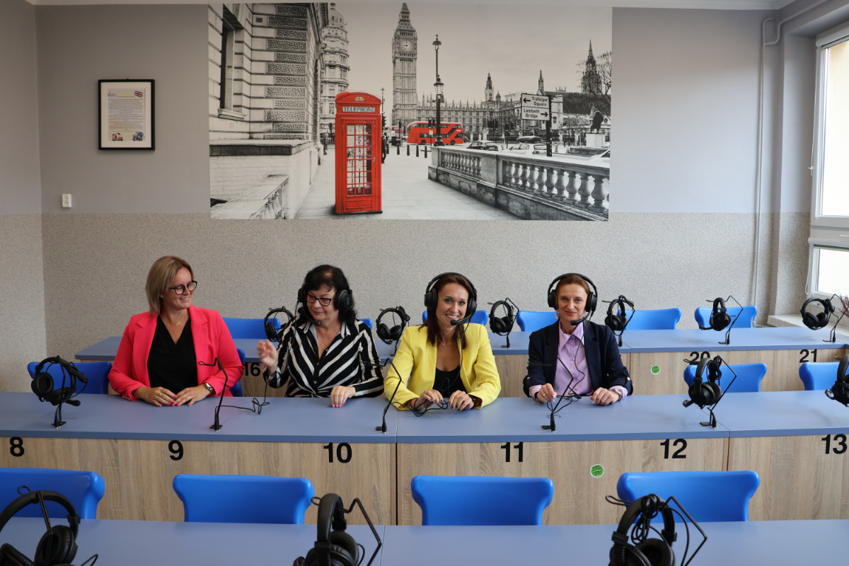 Nowoczesna pracownia językowa