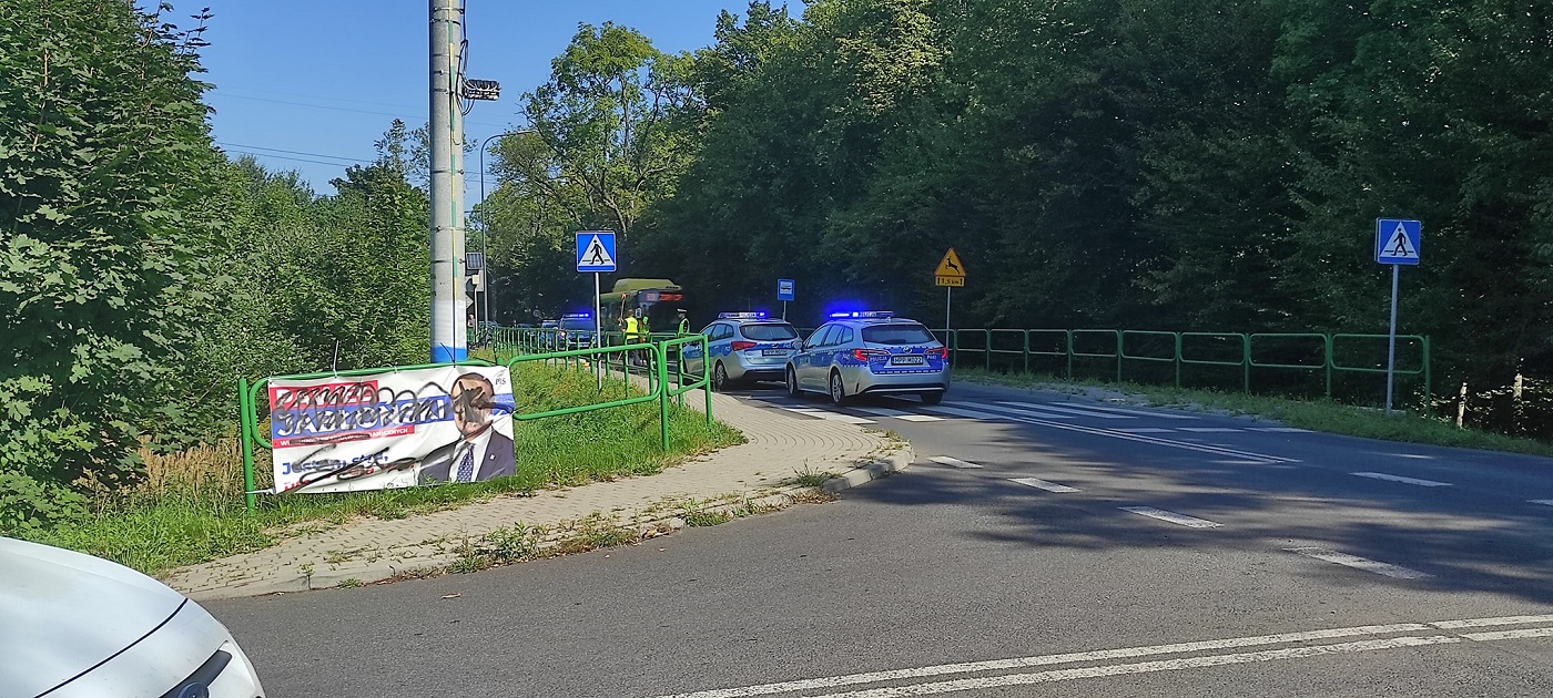 Wypadek z udziałem motocyklisty w Orzeszu. Lądował śmigłowiec LPR