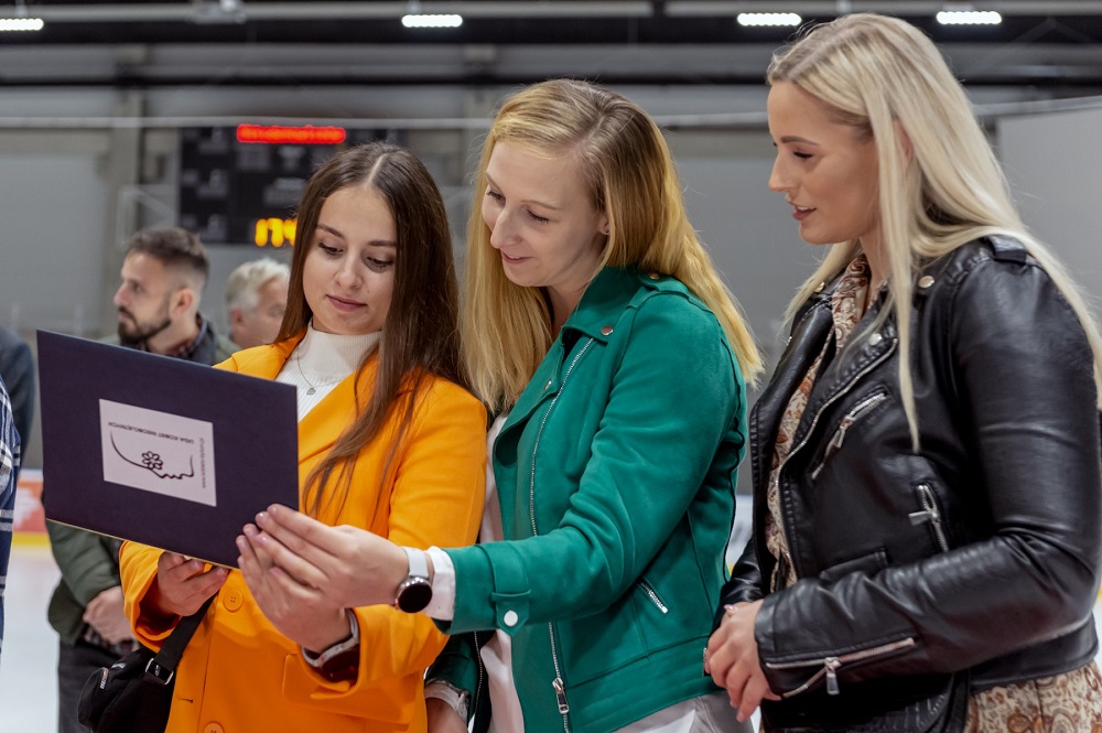 Tytuł Bytomianki Lata dla lodowych wojowniczek