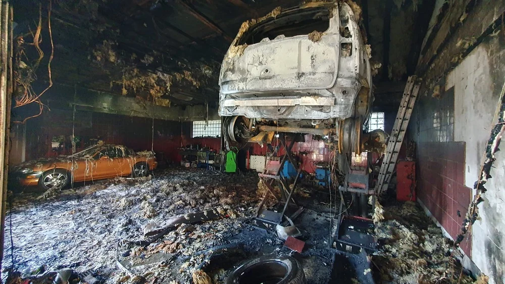 Bytom: Palił się warsztat samochodowy przy ul. Modrzewskiego