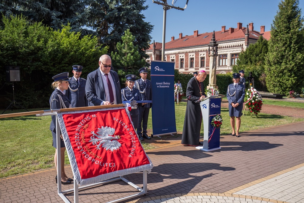 Za nami uroczystość nadania sztandaru Aresztowi Śledczemu w Sosnowcu
