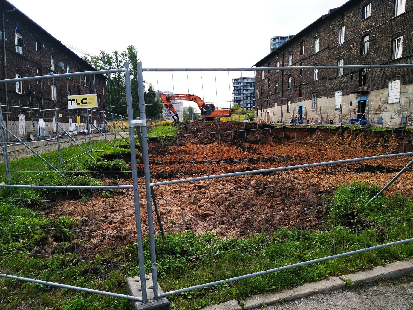 Nowa droga przetnie Bogucice - budowa trwa