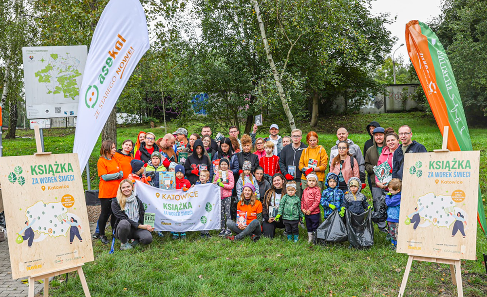 "Wymieniamy śmieci na książki". Wyjątkowa akcja znów w Katowicach!