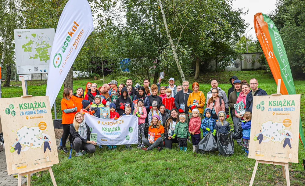 "Wymieniamy śmieci na książki". Wyjątkowa akcja znów w Katowicach!