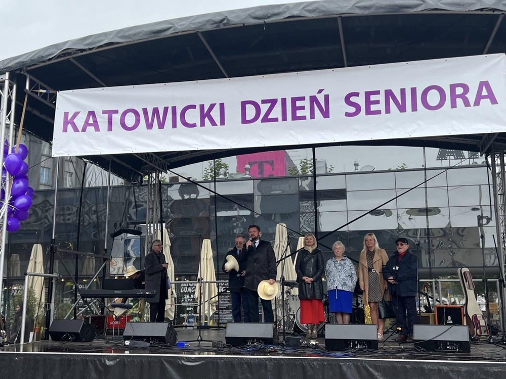 "Katowicki Dzień Aktywnego Seniora". Aktywna obecność w przestrzeni miasta