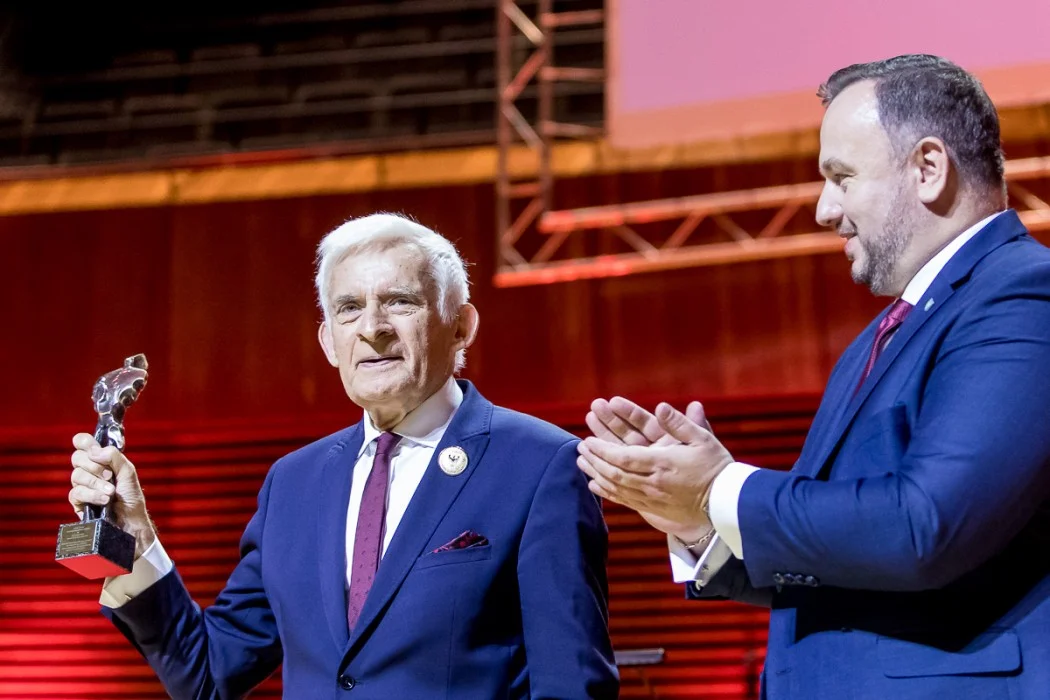 Śląskie świętuje 25 lat samorządności. Uroczysta gala w katowickim NOSPR