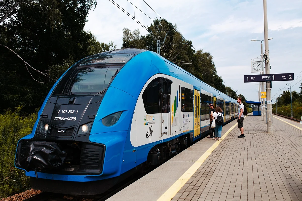 Pasażerowie Kolei Śląskich pokochali wakacyjny bilet jednodniowy!