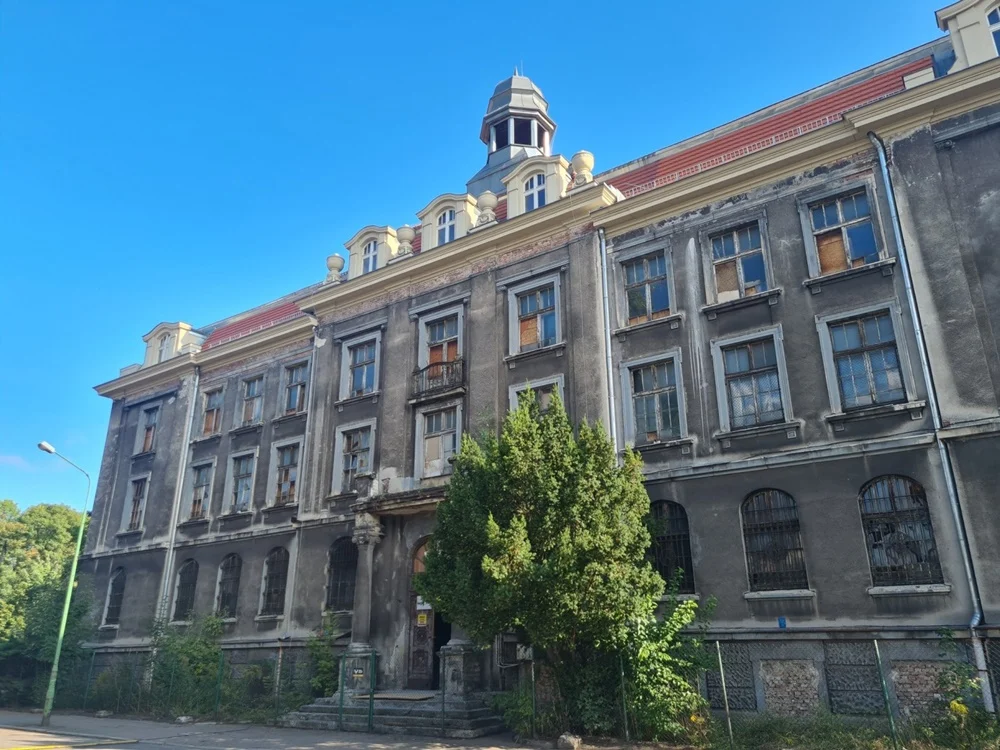 Chorzów: Zabytkowy Ratusz w Batorym uratowany