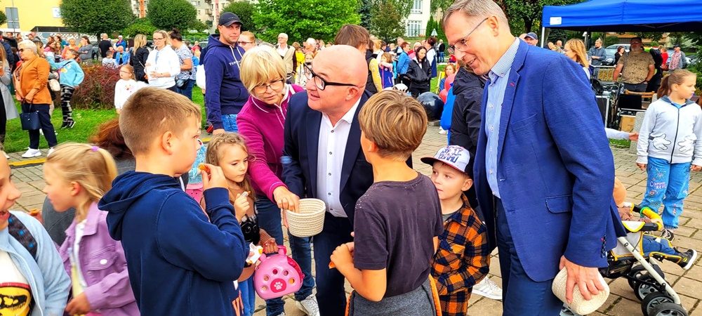 Za nami festyn na ul. Brzozowej. Zobacz, co się działo! [ZDJĘCIA]