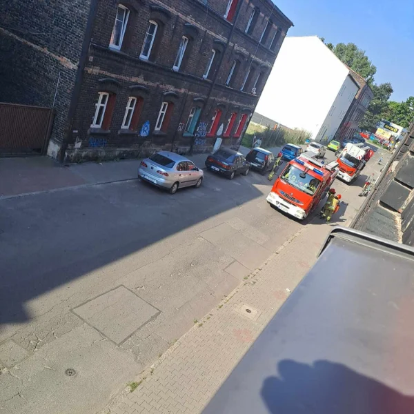 Dramatyczna interwencja na ul. M. D.Hoffmann. Mężczyzna pilnie potrzebował pomocy