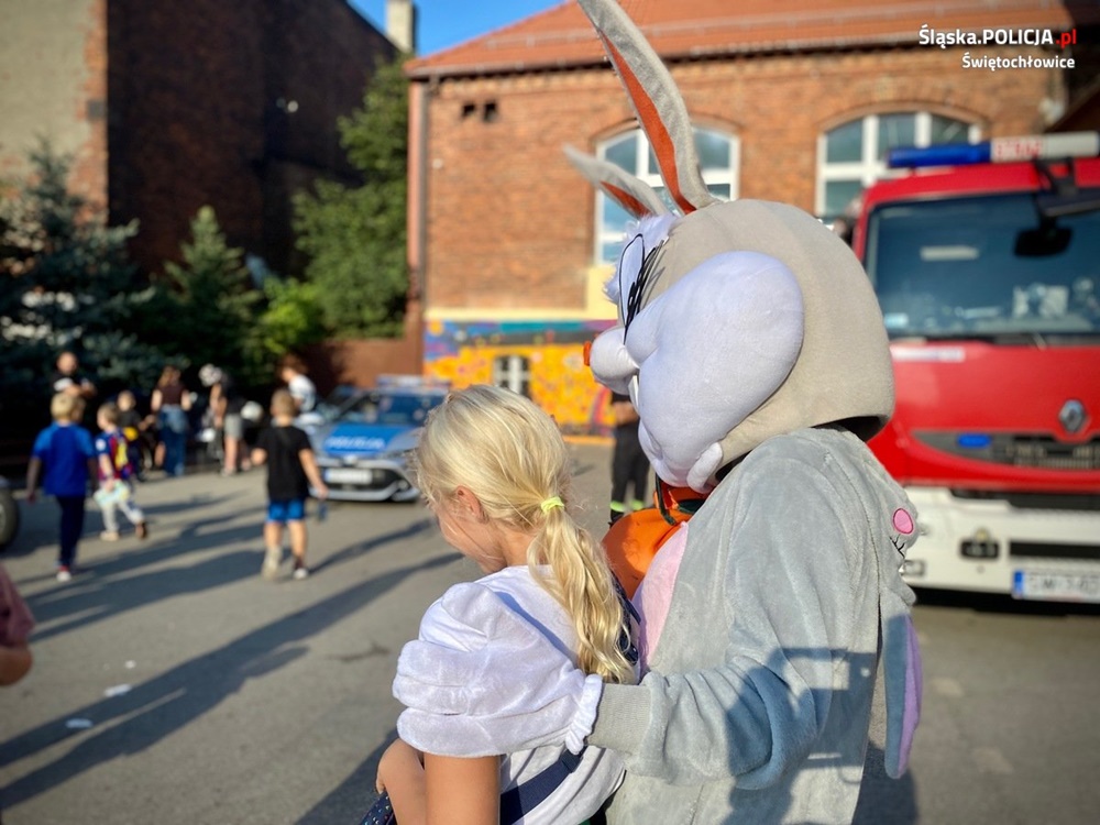 Festyn w Chropaczowie. Policjanci wzięli udział w świętochłowickim wydarzeniu