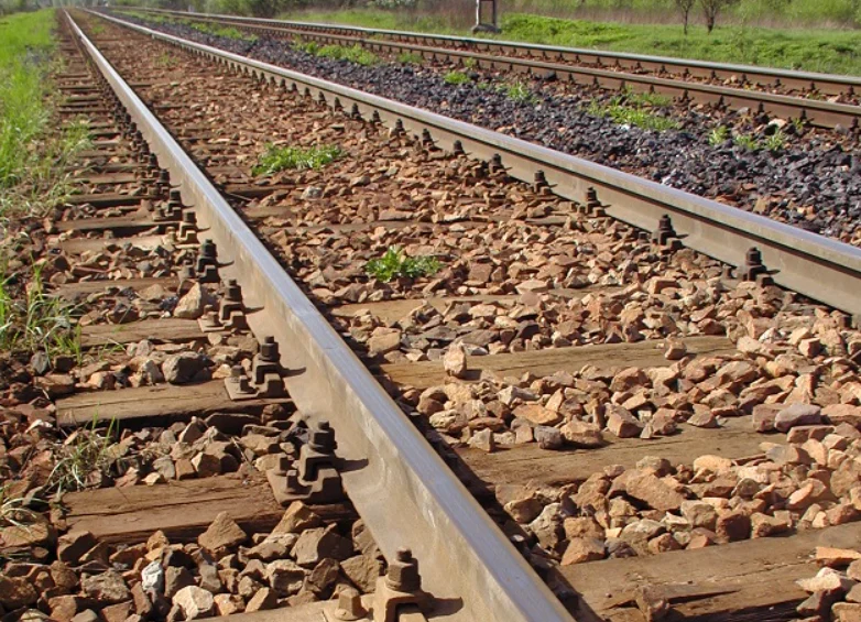 Śmiertelne potrącenie mężczyzny przez pociąg w Świętochłowicach