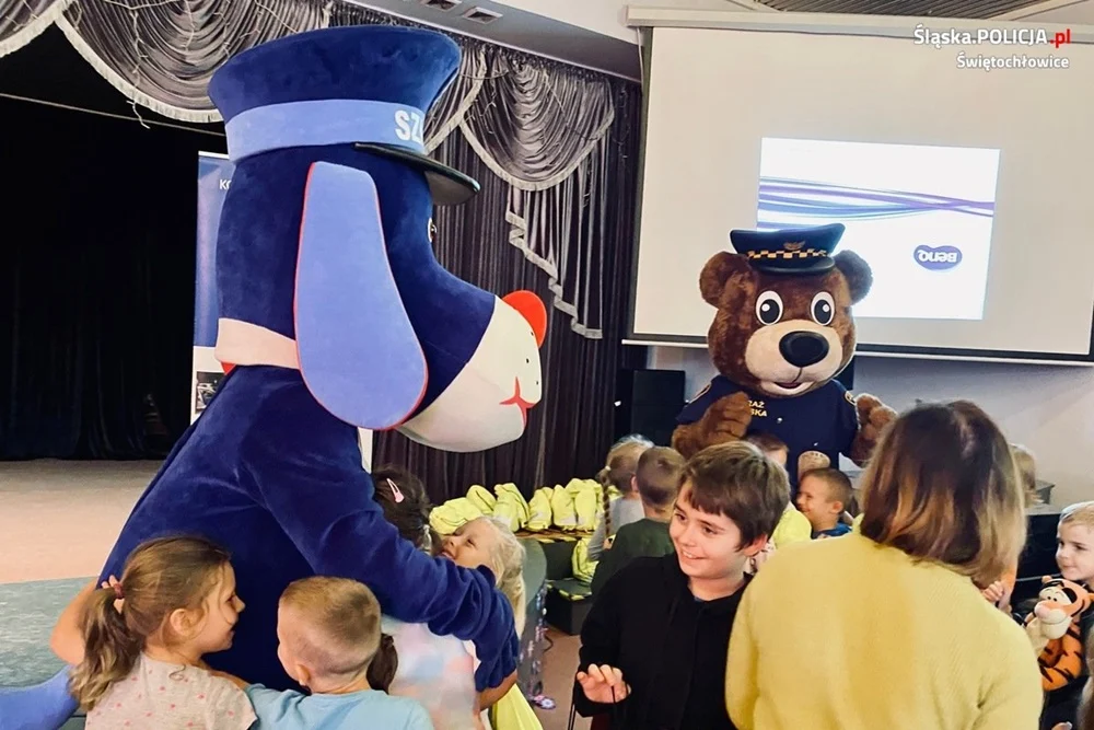 "Bezpieczna droga do szkoły" w Młodzieżowym Domu Kultury w Świętochłowicach
