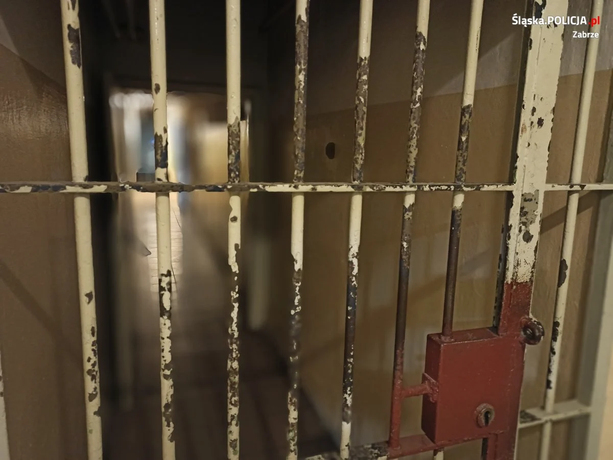 Poszukiwany listem gończym 26-latek sam zgłosił się do policjantów