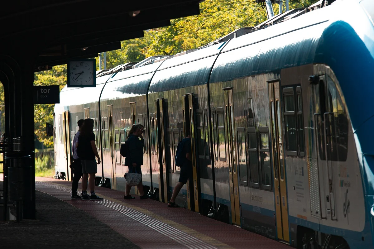 Pasażerowie Kolei Śląskich pokochali wakacyjny bilet jednodniowy!