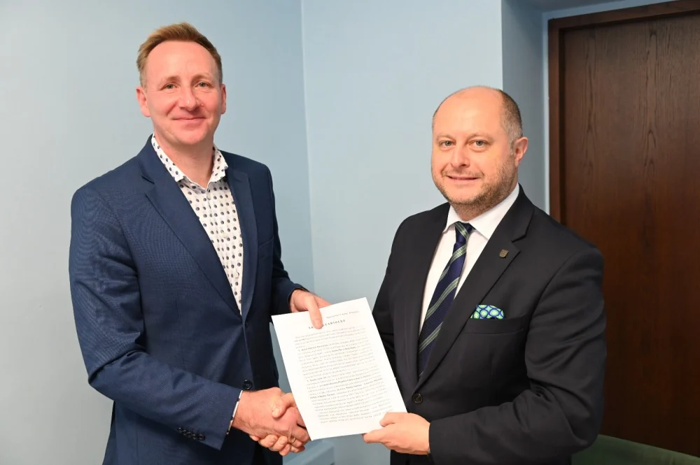 Miasto przekazało Policji działki przy Komisariacie nr 1 w Rudzie