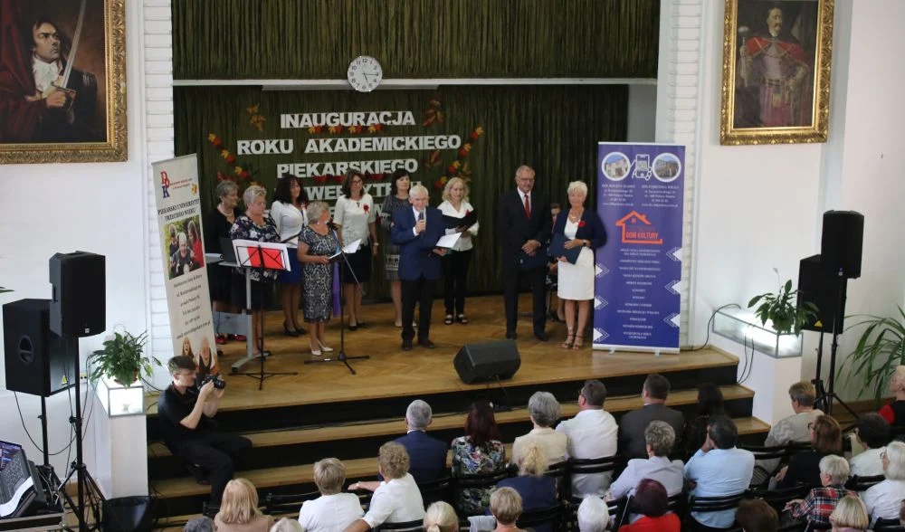 Piekary Śląskie: Uniwersytet Trzeciego Wieku zainaugurował rok akademicki 2023/2024