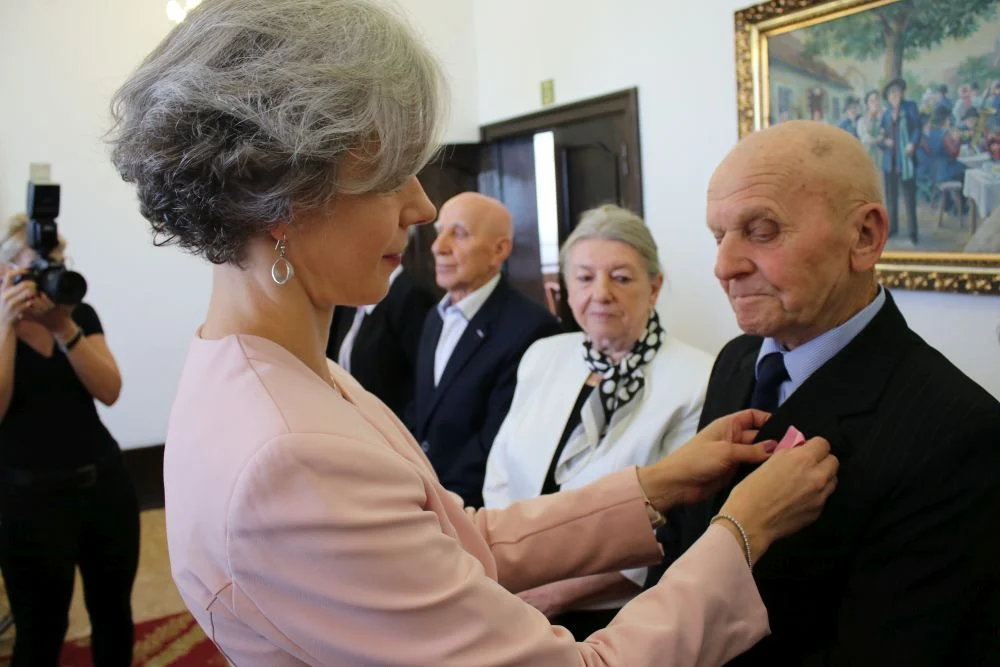 Małżonkowie z Piekar Śląskich świętowali Diamentowe i Złote Gody