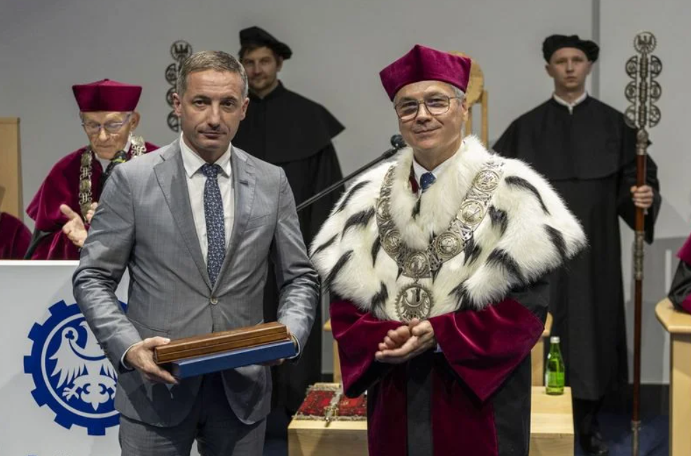 Rybnik został wyróżniony przez Senat Politechniki Śląskiej