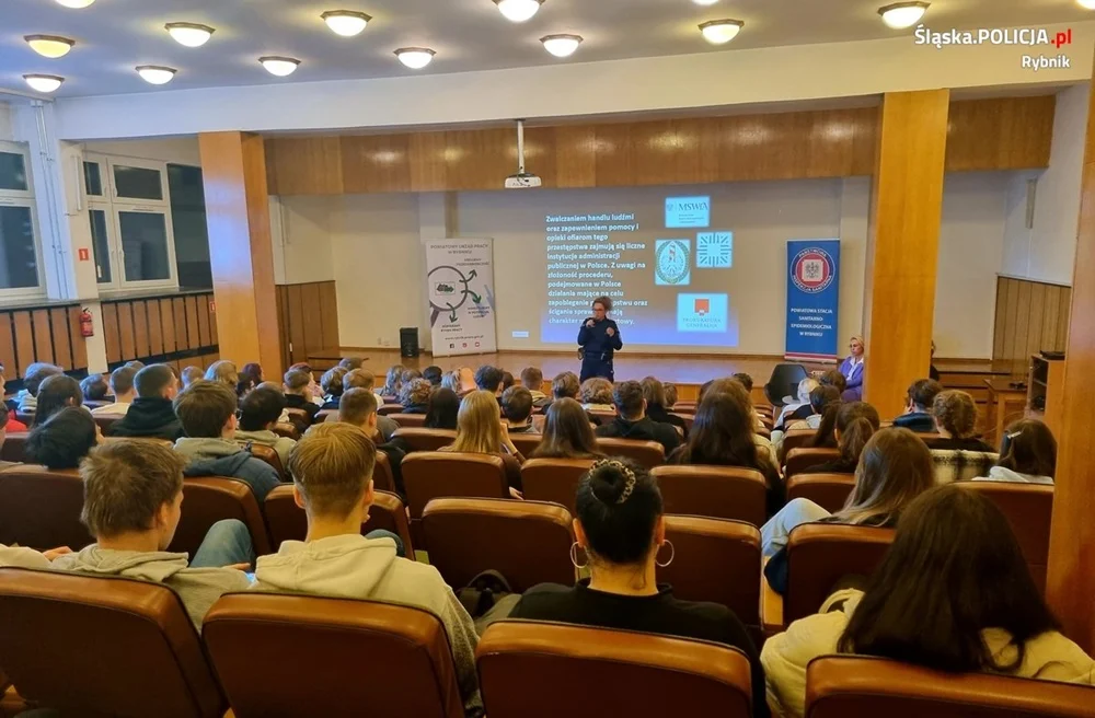 Konferencja o handlu ludźmi w Rybniku. Zobacz, co działo się na spotkaniu!