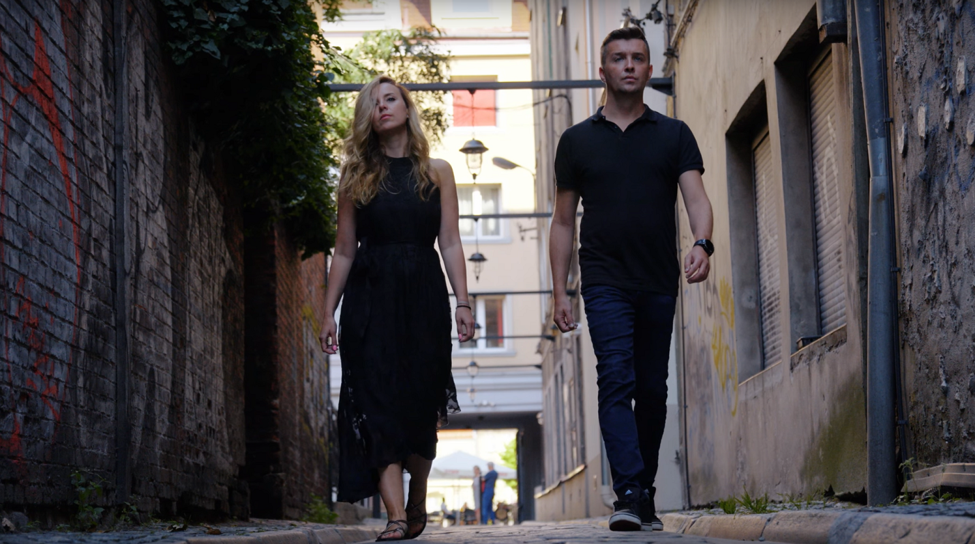 Debiut duetu Alicja Józefiak & MirsonEm. Zdjęcia do teledysku nakręcono m.in. w Bytomiu
