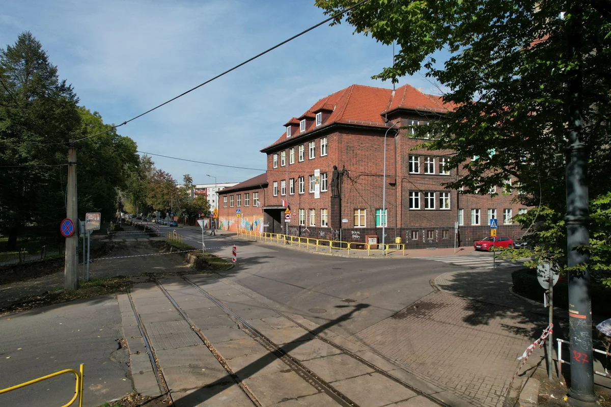 Przejazd drogowo-tramwajowy przez ul. Chrzanowskiego nieprzejezdny od 17 października!