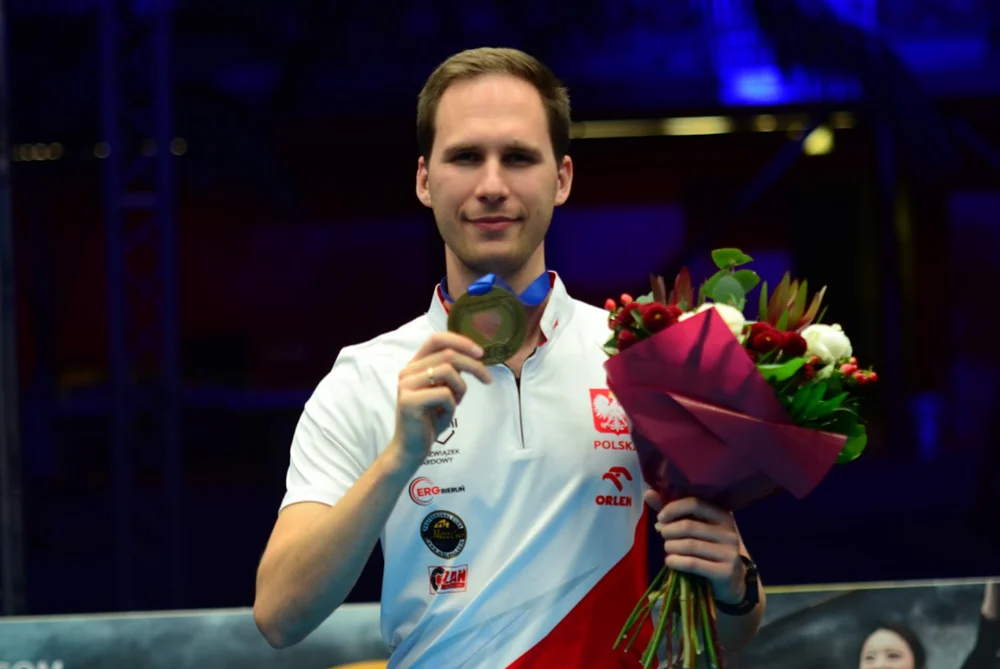 Sosnowiecki zawodnik Wojciech Szewczyk z brązowym medalem Mistrzostw Świata w Bilard!