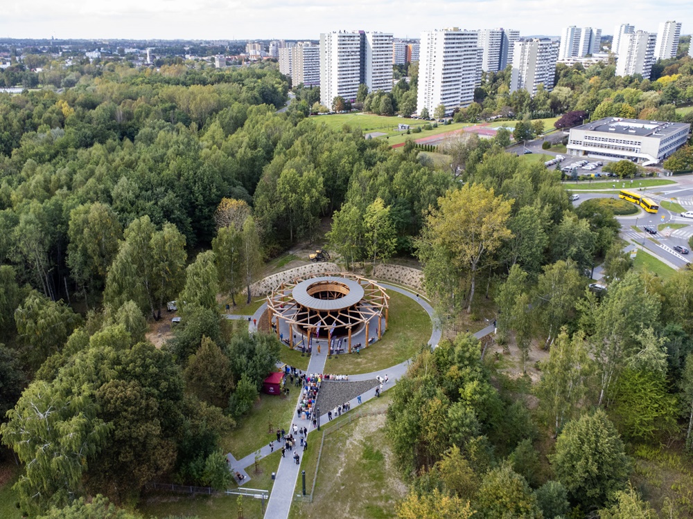 Katowice: Tężnia solankowa na os. Tysiąclecia została oficjalnie otwarta