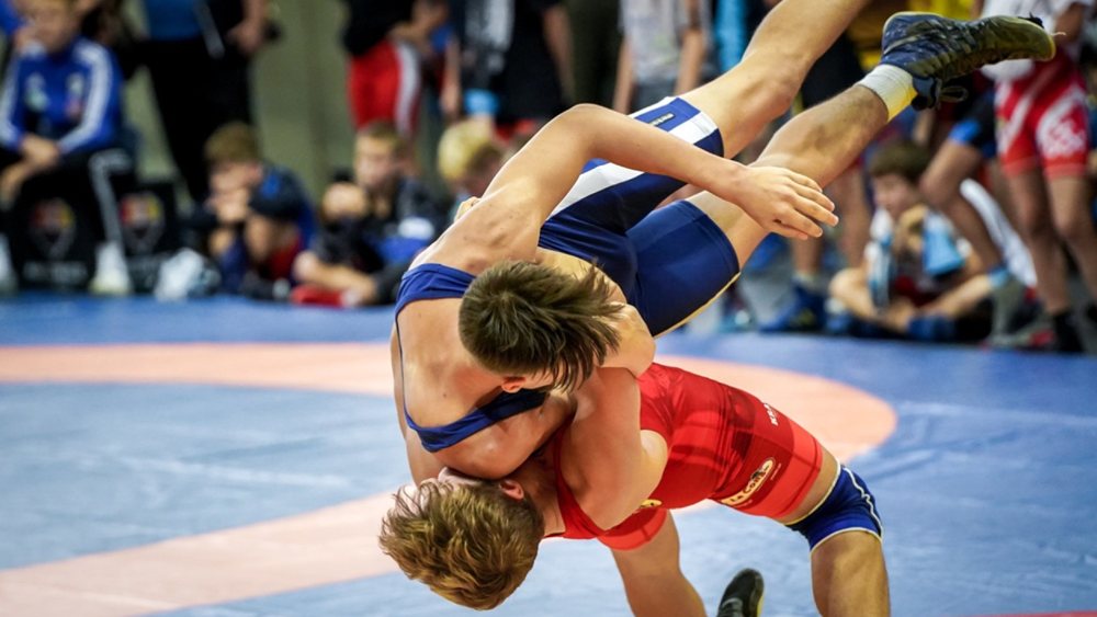 XVI Memoriał pamięci tytanom. W hali "Kolejarza" odbyły się wyjątkowe zawody zapaśnicze