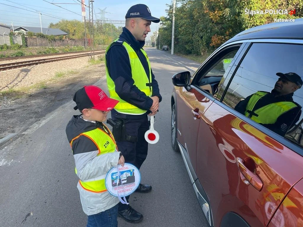 "Medal dla bezpiecznego kierowcy" w Katowicach. Profilaktyka wśród uczniów